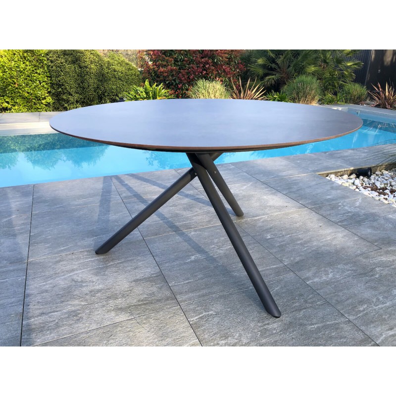 Table de jardin ronde PILAT (diam. 129 cm) en aluminium et plateau HPL - GRIS ANTHRACITE